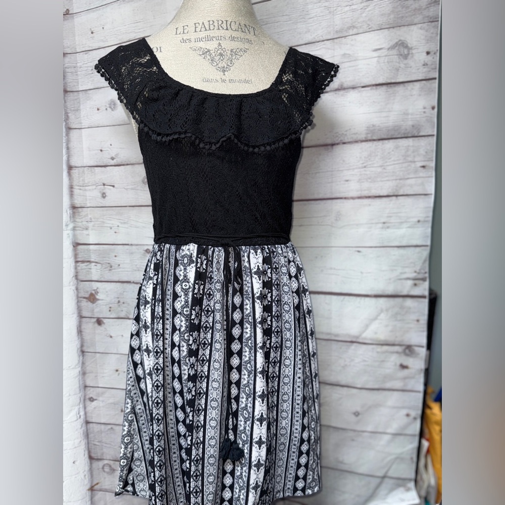 Xhilaration Black Lace Dress with Patterned Skirt - Picture 1 of 4